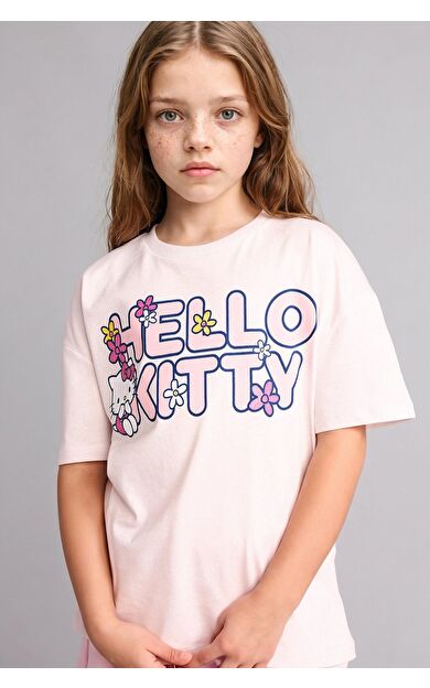 DeFacto Hello Kitty Relax Fıt Bisiklet Yaka Kısa Kollu Tişört Kız Çocuk