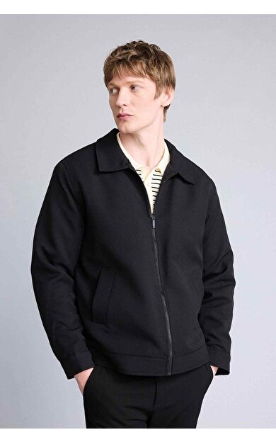 Regular Fıt Polo Yaka Astarlı Fermuarlı Mont