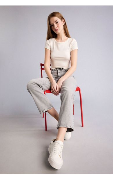 DeFacto Comfort Straıght Normal Bel Kısa Paça Jean Yıkamalı Pantolon