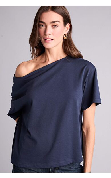 DeFacto Relax Fıt Kayık Yaka Basıc Düz Kısa Kollu Tişört