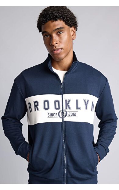 DeFacto NBA Lisanslı Brooklyn Nets Standart Fıt Dik Yaka Fermuarlı Sweat Hırka