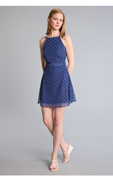 DeFacto Halter Yaka Floral Tül Kolsuz Mini Elbise