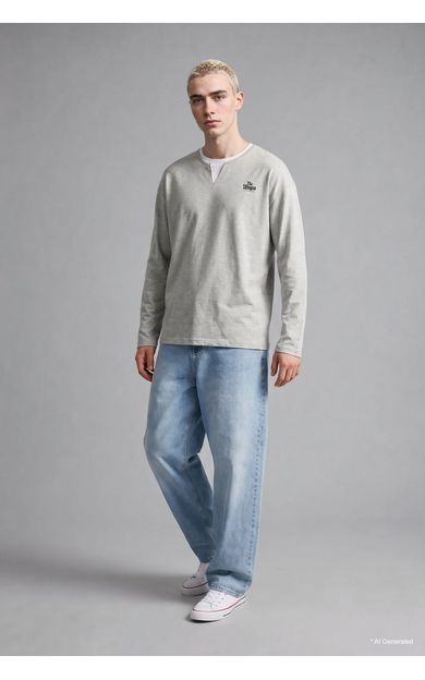 DeFacto Boxy Fit Çentik Detaylı Bisiklet Yaka Baskılı Sweatshirt