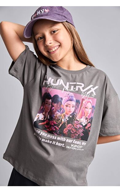 DeFacto Kpop - Demon Hunters Bisiklet Yaka Kısa Kollu Tişört Kız Çocuk