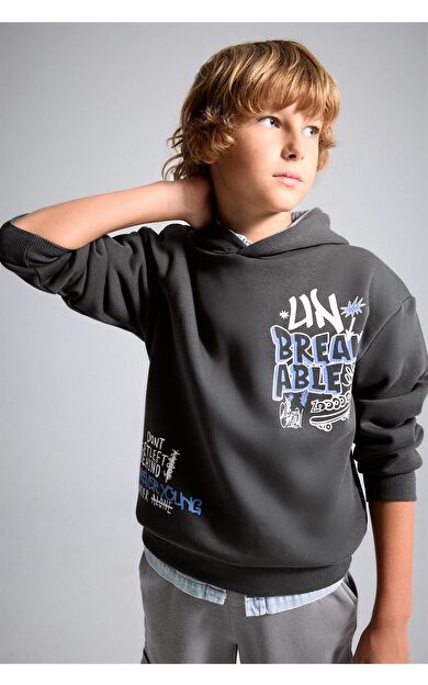 DeFacto Oversize Kapüşonlu Önü Baskılı İçi Yumuşak Tüylü Sweatshirt Erkek Çocuk Antrasit
