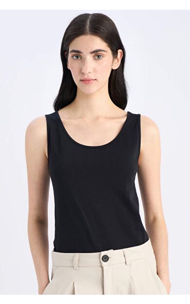 DeFacto Slim Fit Dar Kesim Basic Düz Bisiklet Yaka Siyah Atlet