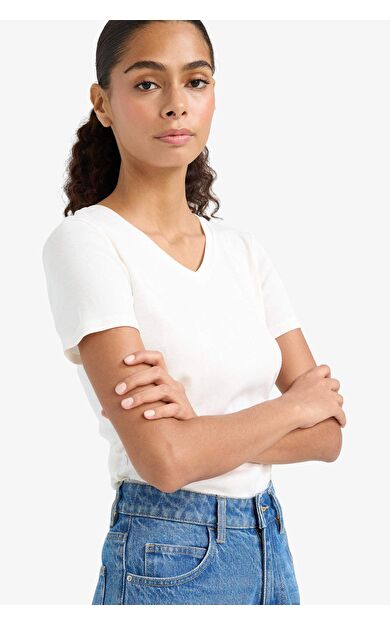 DeFacto Slim Fit Dar Kesim V Yaka Basic Düz Ribana Kısa Kollu Tişört I1080AZ25AUER105