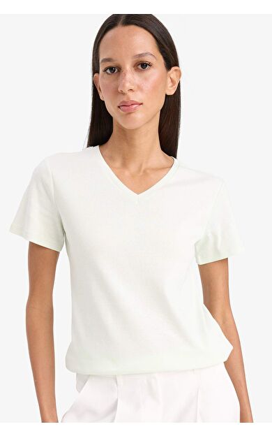 DeFacto Slim Fit Dar Kesim V Yaka Basic Düz Ribana Kısa Kollu Tişört I1080AZ25SPTR261