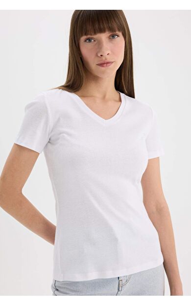 DeFacto Slim Fit Dar Kesim V Yaka Ribana Basic Düz Kısa Kollu Tişört