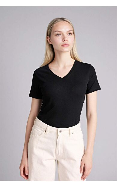Slım Fıt V Yaka Basıc Düz Ribana Kısa Kollu Tişört