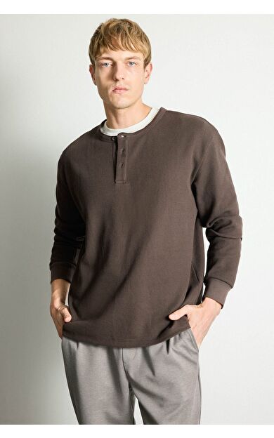 DeFacto Regular Fit Waffle Dokulu Henley Yaka Uzun Kollu Basic Tişört