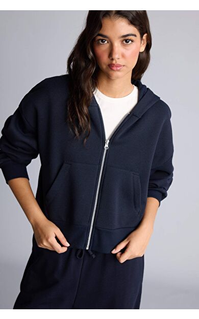 DeFacto Regular Fıt Kapüşonlu Kalın Fermuarlı Lacivert Basic Sweatshirt
