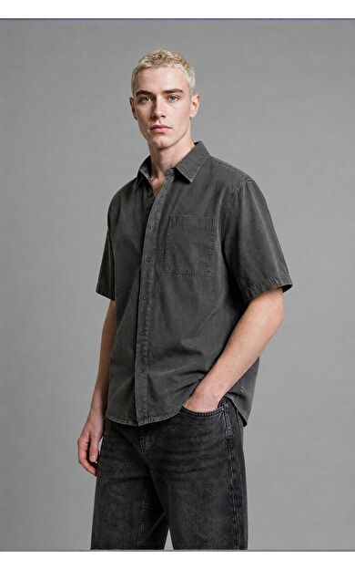 DeFacto Boxy Fıt Gömlek Yaka Baskılı Gabardin Kısa Kollu Gömlek