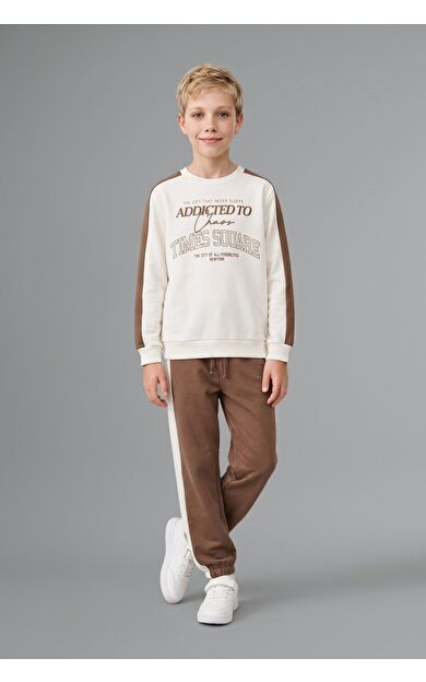 DeFacto Baskılı ve Şerit Detaylı Sweatshirt Üst Lastikli Paça Alt 2'li Takım Erkek Çocuk