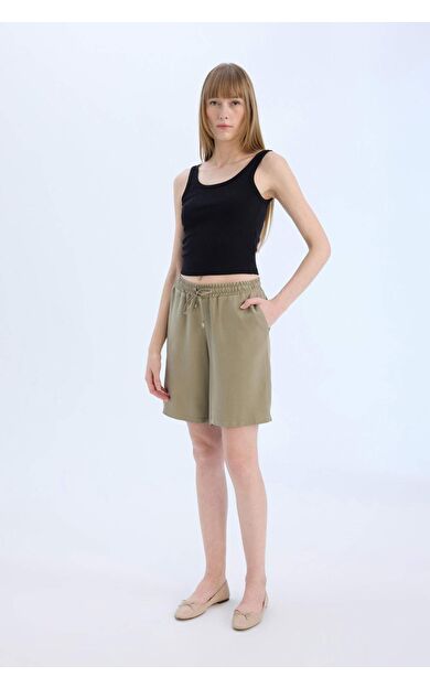 DeFacto Yüksek Bel Kısa Paça Belmando Şort I6760AZ25HSKH271