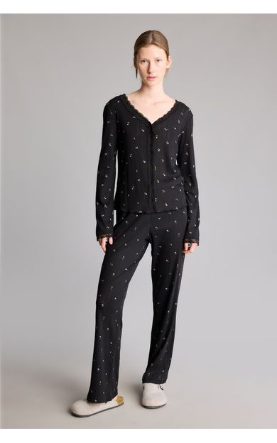DeFacto Çiçekli Dantel Detaylı Regular Fit Uzun Kollu Pijama Takım