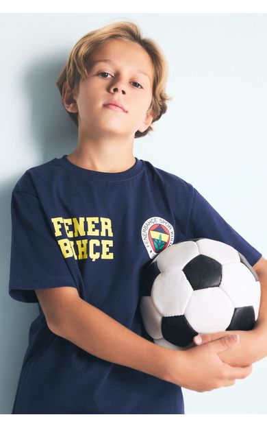 DeFacto Fenerbahçe Baskılı Oversize Bisiklet Yaka Kısa Kollu Tişört Erkek Çocuk