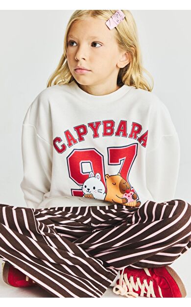 DeFacto Regular Fıt Bisiklet Yaka Hayvan Baskılı Sweatshirt Kız Çocuk