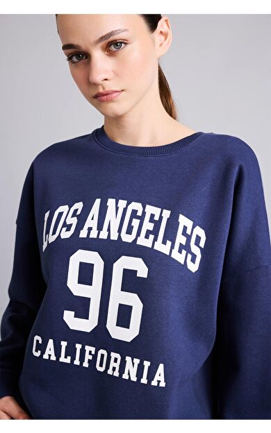 DeFacto Regular Fit Bisiklet Yaka Düşük Omuz Baskılı Sweatshirt