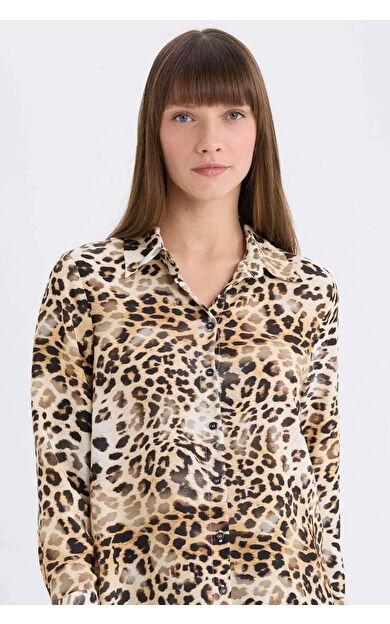 Regular Fit Leopar Desenli Uzun Kollu Gömlek