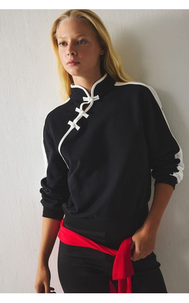 DeFacto Kontrast Biyeli Asimetrik Düğmeli Sweatshirt