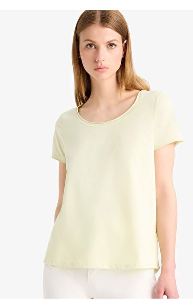 DeFacto Regular Fit Yuvarlak Yaka Basic Düz Kısa Kollu Tişört K1508AZ25SMGN1108