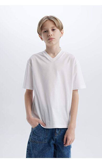 DeFacto Erkek Çocuk V Yaka Basic Düz Kısa Kollu Tişört