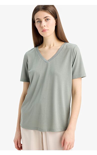 DeFacto Regular Fit V Yaka Basic Düz Kısa Kollu Tişört K5057AZ25SPGN1102