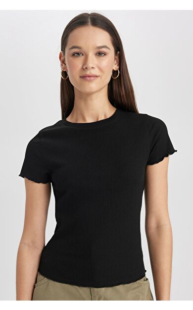 DeFacto Fitted Bisiklet Yaka Kısa Kollu Tişört K7064AZ24SMBK81