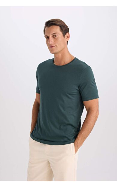 DeFacto Slim Fit Dar Kesim Bisiklet Yaka Basic Düz Kısa Kollu Tişört M6606AZ25SPGN536