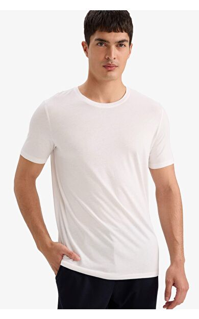 Slim Fit Dar Kesim Bisiklet Yaka Kısa Kollu Tişört