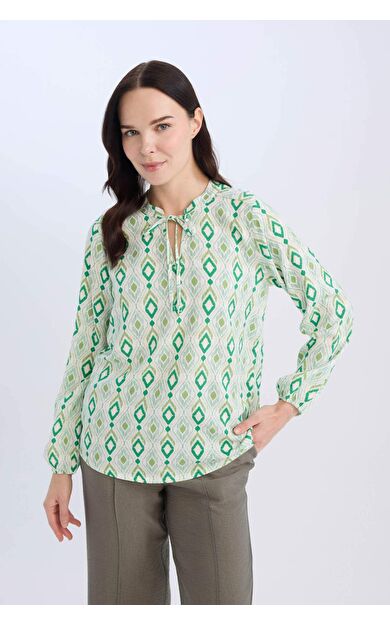 Regular Fit Apaş Yaka Desenli Uzun Kollu Bluz