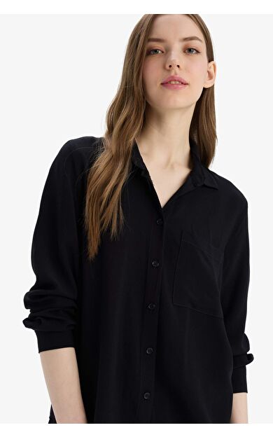 DeFacto Regular Fit Gömlek Yaka Viskon Uzun Kollu Gömlek N2518AZ25SPBK81