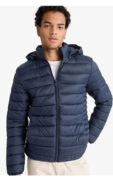 DeFacto Su Geçirmez Slim Fit Dar Kesim Kapüşonlu Fermuarlı Mont
