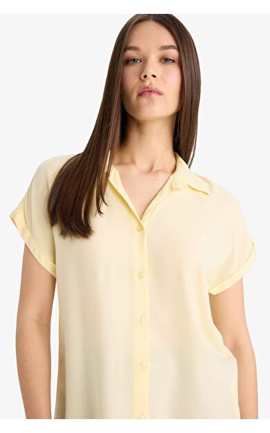 DeFacto Regular Fit Gömlek Yaka Viskon Kısa Kollu Gömlek