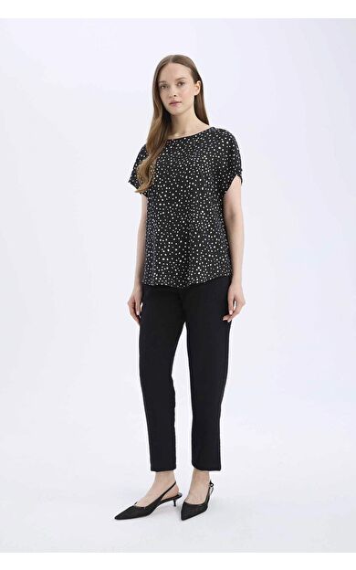 DeFacto Jogger Pantolon Keten Görünümlü Cepli Yüksek Bel Düz Paça R0433AZ25SPBK81