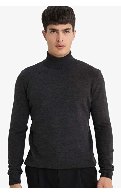 Slim Fit Dar Kesim Balıkçı Yaka Basic Düz Triko Kazak