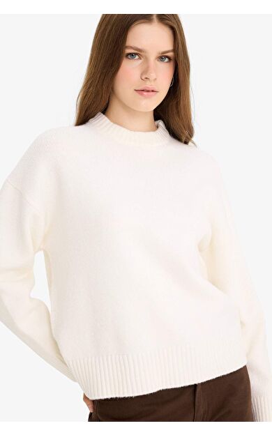 Oversize Geniş Kalıp Bisiklet Yaka Triko Kazak