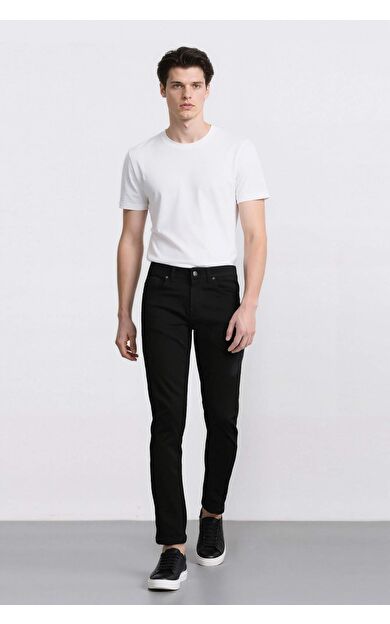 DeFacto Carlo Skinny Fit Ekstra Dar Kalıp Normal Bel Ekstra Dar Paça Jean Pantolon R8763AZ24AUNM40