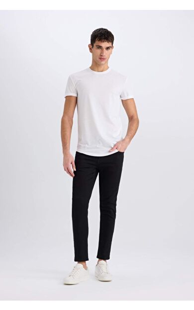DeFacto Carlo Skinny Fit Ekstra Dar Kalıp Normal Bel Ekstra Dar Paça Jean Pantolon R8763AZ25SPNM40