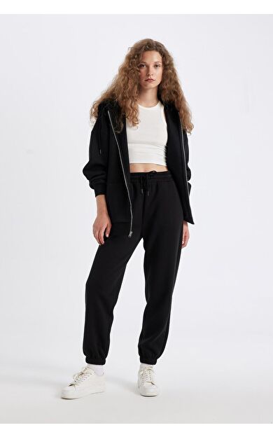DeFacto DeFactoFit Standart Fit Esnek Bantlı Paça Uzun Boy Jogger Eşofman Altı