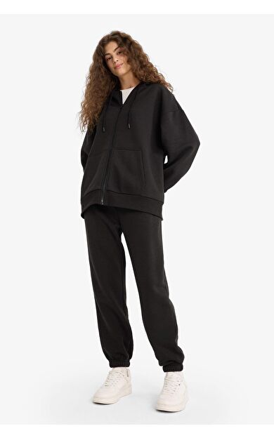 Jogger Fit Esnek Bantlı Paça Kalın Kumaş Pantolon