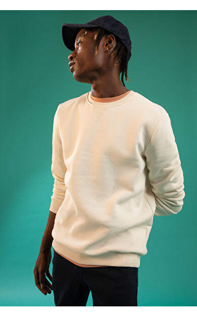 DeFacto Regular Fit Sweatshirt