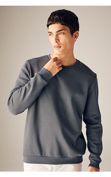 DeFacto Regular Fit Sweatshirt