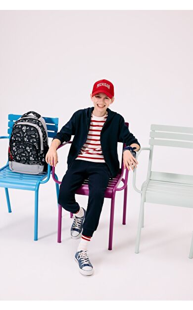 DeFacto Erkek Çocuk Kapüşonlu Fermuarlı Sweatshirt T7468A625AUNV253