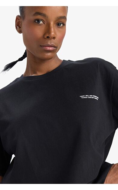 DeFactoFit Oversize Geniş Kalıp Bisiklet Yaka Kısa Kollu Tişört T7793AZ25SPBK81