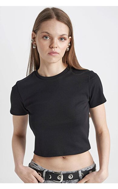 DeFacto DeFactoFit Coool Fitted Kısa Kollu Tişört T9631AZ24SMBK81