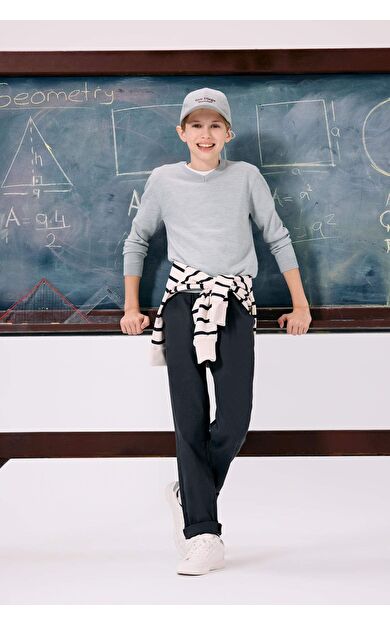 DeFacto Erkek Çocuk Okula Dönüş Regular Fit Düz Paça Gabardin Pantolon U3254A625AUAR213