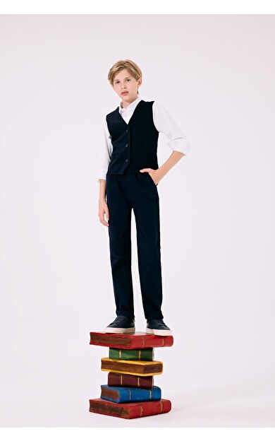 DeFacto Erkek Çocuk Okula Dönüş Regular Fit Düz Paça Gabardin Pantolon U3254A625AUBK81