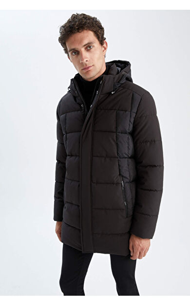 DeFacto Slim Fit Kapüşonlu Suni Kürk Astarlı Parka